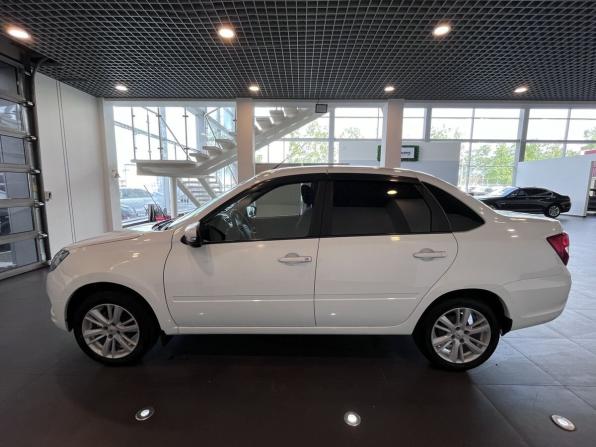 Lada (ВАЗ) Granta I Рестайлинг с пробегом 2023 года, цена 945 000 рублей, 30047 км, седан, Автокод Объявления