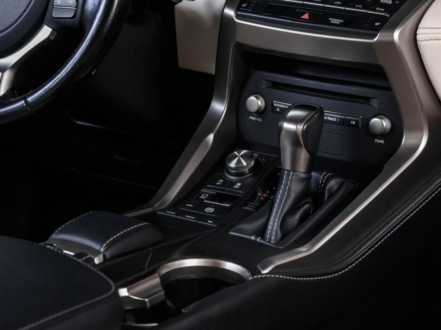 Lexus NX I Рестайлинг Уфа  - изображение 12
