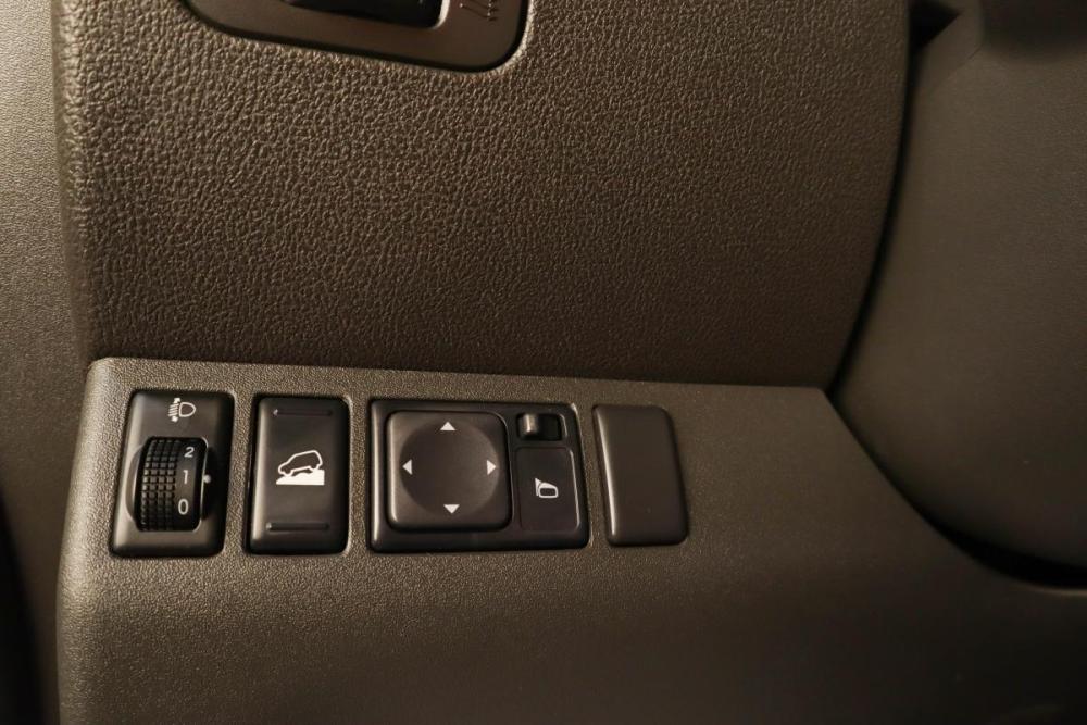 Nissan Pathfinder III Рестайлинг Челябинск  - изображение 11
