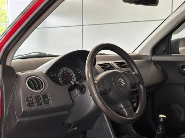 Suzuki Swift III с пробегом 2006 года, цена 617 000 рублей, 235817 км, хэтчбек, Автокод Объявления