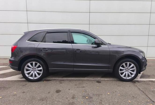 Audi Q5 I (8R) с пробегом 2010 года, цена 1 160 000 рублей, 248901 км, внедорожник, Автокод Объявления