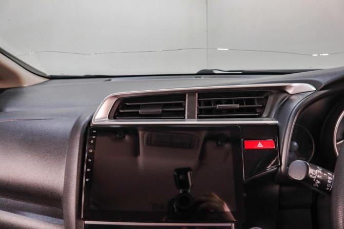 Honda Fit III с пробегом 2015 года, цена 1 169 000 рублей, 192515 км, хэтчбек, Автокод Объявления