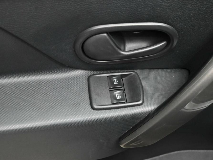 Renault Sandero II Рестайлинг Екатеринбург  - изображение 13