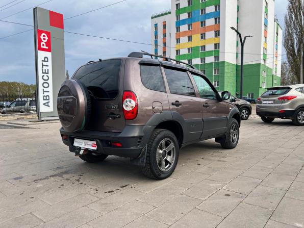 Chevrolet Niva I Рестайлинг с пробегом 2019 года, цена 855 000 рублей, 72958 км, внедорожник, Автокод Объявления