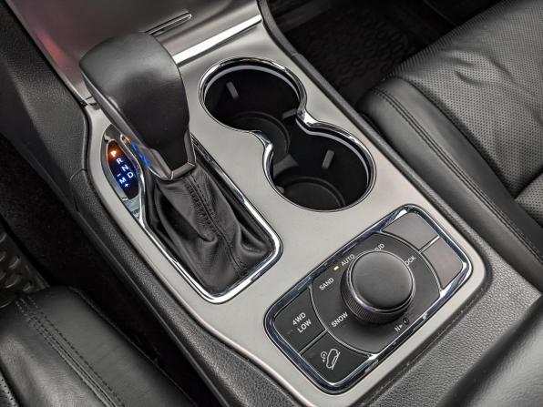 Jeep Grand Cherokee IV (WK2) Рестайлинг с пробегом 2018 года, цена 3 850 000 рублей, 75079 км, внедорожник, Автокод Объявления