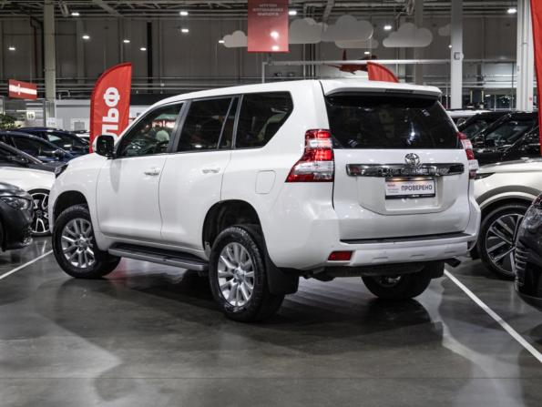 Toyota Land Cruiser Prado 150 Series Рестайлинг 1 с пробегом 2015 года, цена 2 999 585 рублей, 241627 км, внедорожник, Автокод Объявления