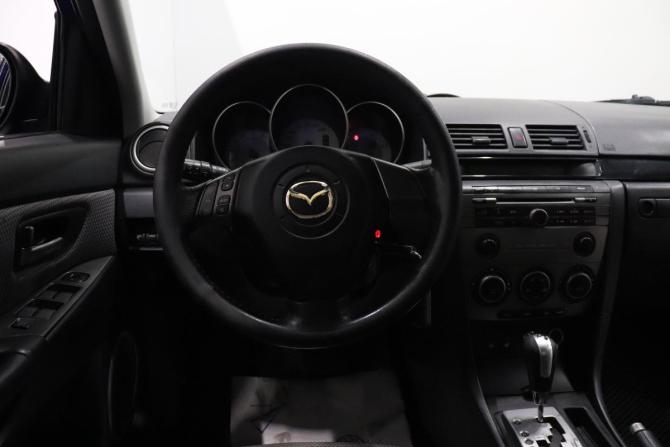 Mazda 3 I (BK) Рестайлинг с пробегом 2006 года, цена 440 000 рублей, 241542 км, седан, Автокод Объявления