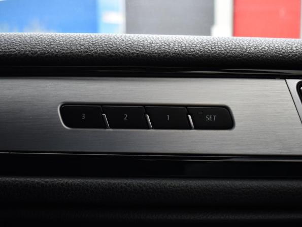 Volkswagen Touareg II Рестайлинг с пробегом 2018 года, цена 4 670 000 рублей, 46870 км, внедорожник, Автокод Объявления