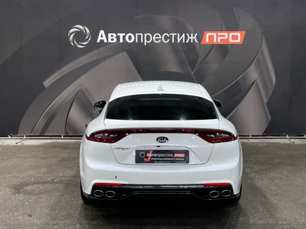 Kia Stinger I с пробегом 2018 года, цена 2 150 000 рублей, 148222 км, лифтбек, Автокод Объявления