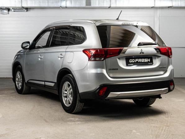 Mitsubishi Outlander III Рестайлинг 2 с пробегом 2015 года, цена 1 855 000 рублей, 169117 км, внедорожник, Автокод Объявления