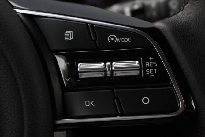 Kia Sportage IV Рестайлинг с пробегом 2019 года, цена 2 560 000 рублей, 91491 км, внедорожник, Автокод Объявления