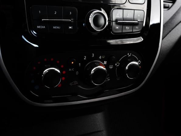 Renault Kaptur I с пробегом 2017 года, цена 1 050 000 рублей, 171579 км, внедорожник, Автокод Объявления