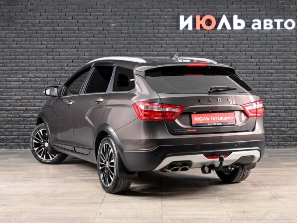 Lada (ВАЗ) Vesta I с пробегом 2021 года, цена 1 300 000 рублей, 92626 км, универсал, Автокод Объявления