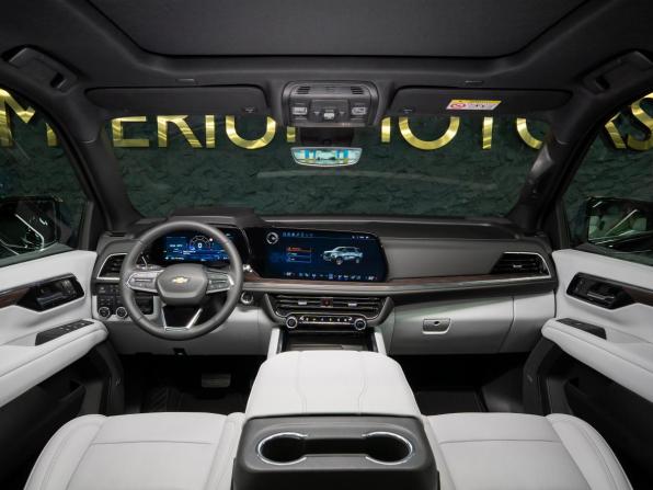 Новый Chevrolet Tahoe V Рестайлинг 2025 года, цена 15 800 000 рублей, внедорожник, Автокод Объявления