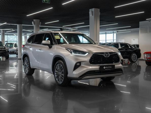 Toyota Highlander IV (XU70) с пробегом 2026 года, цена 5 900 000 рублей, 20 км, внедорожник, Автокод Объявления