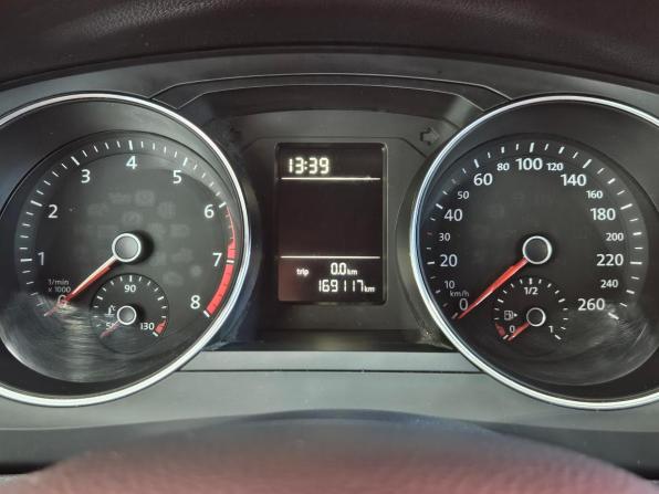 Volkswagen Jetta VI Рестайлинг с пробегом 2015 года, цена 1 099 000 рублей, 169117 км, седан, Автокод Объявления