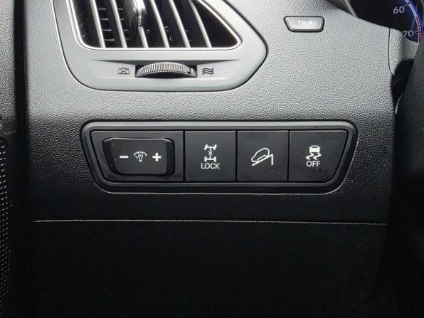 Hyundai ix35 I с пробегом 2012 года, цена 1 220 000 рублей, 161177 км, внедорожник, Автокод Объявления