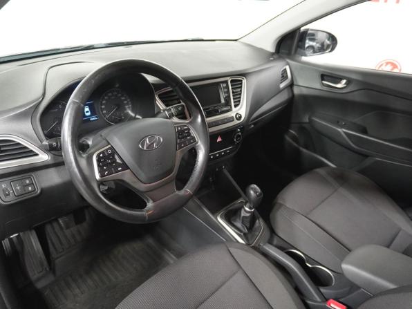 Hyundai Solaris II с пробегом 2019 года, цена 1 234 000 рублей, 90645 км, седан, Автокод Объявления
