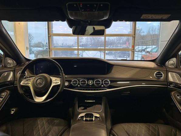 Mercedes-Benz Maybach S-Класс I (X222) Рестайлинг с пробегом 2017 года, цена 5 300 000 рублей, 158514 км, седан, Автокод Объявления