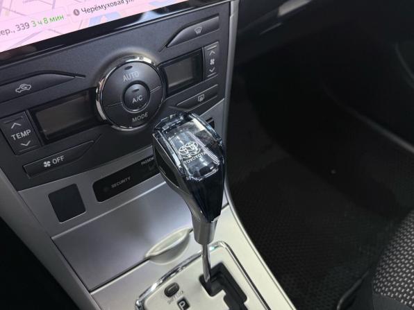 Toyota Corolla X (E140 E150) Рестайлинг с пробегом 2011 года, цена 1 199 000 рублей, 177000 км, седан, Автокод Объявления