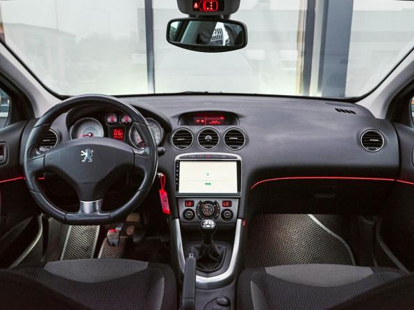Peugeot 308 I с пробегом 2009 года, цена 449 000 рублей, 223000 км, хэтчбек, Автокод Объявления