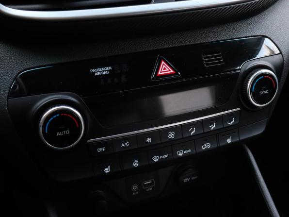 Hyundai Tucson III Рестайлинг с пробегом 2019 года, цена 2 147 000 рублей, 124579 км, внедорожник, Автокод Объявления