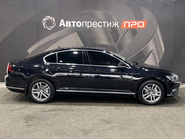 Volkswagen Passat B8 с пробегом 2017 года, цена 1 690 000 рублей, 191407 км, седан, Автокод Объявления