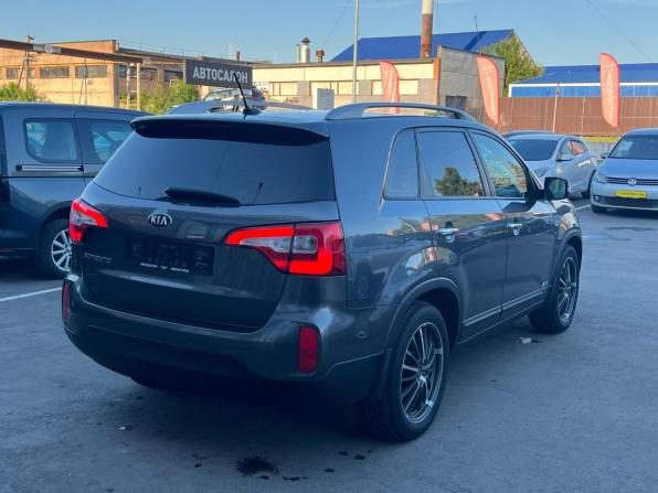 Kia Sorento II Рестайлинг с пробегом 2014 года, цена 1 900 000 рублей, 185010 км, внедорожник, Автокод Объявления