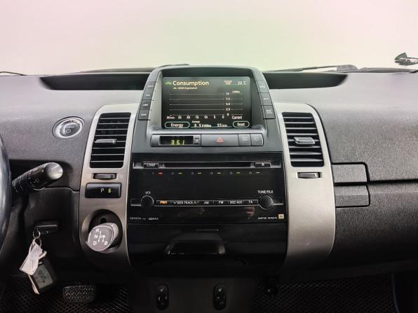 Toyota Prius II Рестайлинг (XW20) с пробегом 2008 года, цена 790 000 рублей, 372679 км, лифтбек, Автокод Объявления
