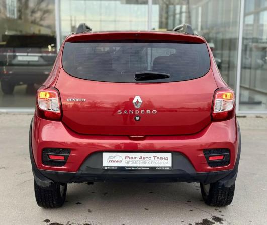 Renault Sandero II с пробегом 2016 года, цена 850 000 рублей, 152000 км, хэтчбек, Автокод Объявления