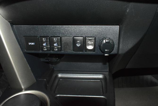 Toyota RAV4 IV (XA40) с пробегом 2014 года, цена 2 099 000 рублей, 205000 км, внедорожник, Автокод Объявления