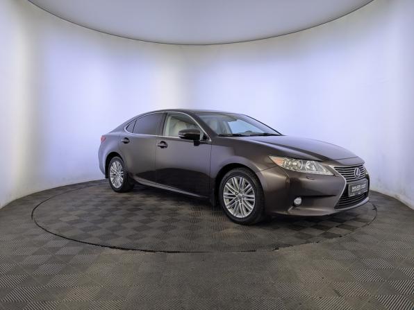 Lexus ES VI с пробегом 2014 года, цена 2 490 000 рублей, 139704 км, седан, Автокод Объявления