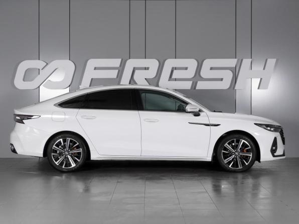 Chery Arrizo 8 с пробегом 2023 года, цена 2 149 000 рублей, 51109 км, седан, Автокод Объявления