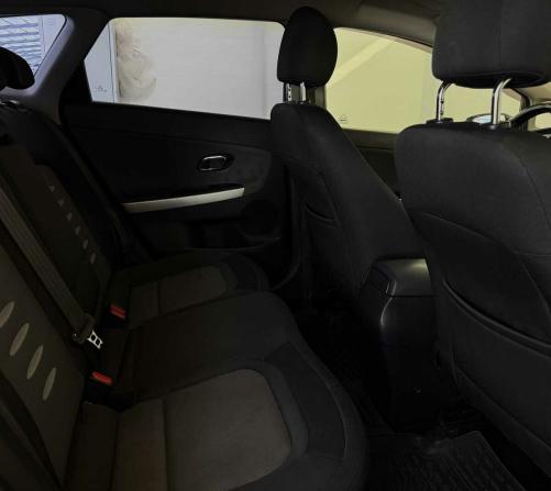 Kia Ceed II с пробегом 2014 года, цена 905 000 рублей, 286401 км, универсал, Автокод Объявления