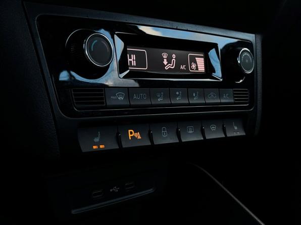 Volkswagen Polo VI с пробегом 2020 года, цена 1 647 300 рублей, 53486 км, лифтбек, Автокод Объявления