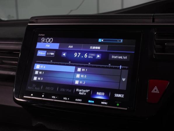 Honda Stepwgn V Рестайлинг с пробегом 2018 года, цена 2 549 000 рублей, 173500 км, минивэн, Автокод Объявления