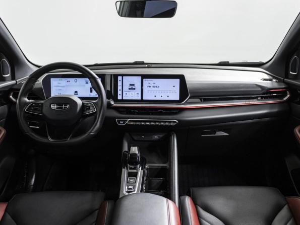 Geely Coolray I Рестайлинг с пробегом 2024 года, цена 2 349 000 рублей, 20439 км, внедорожник, Автокод Объявления