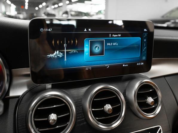 Mercedes-Benz C-Класс IV (W205) Рестайлинг с пробегом 2019 года, цена 3 090 000 рублей, 94189 км, седан, Автокод Объявления