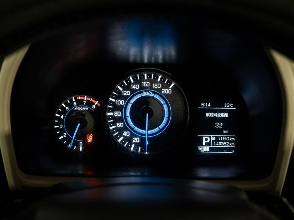 Suzuki Xbee I с пробегом 2018 года, цена 1 375 000 рублей, 140352 км, внедорожник, Автокод Объявления
