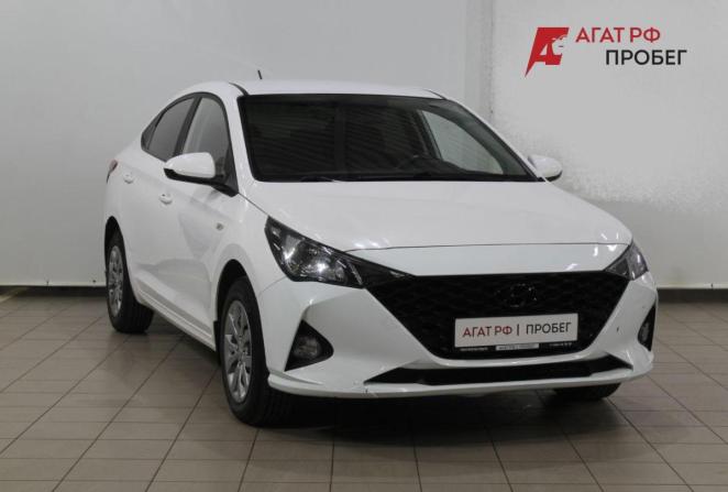 Hyundai Solaris II Рестайлинг с пробегом 2021 года, цена 1 700 000 рублей, 70508 км, седан, Автокод Объявления