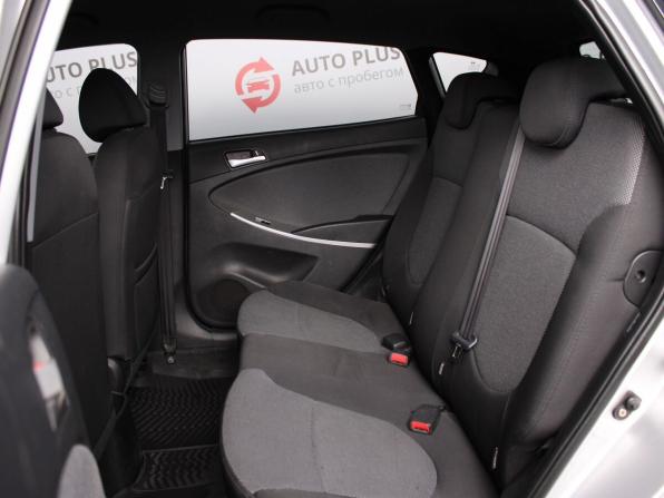 Hyundai Solaris I с пробегом 2013 года, цена 700 000 рублей, 188624 км, хэтчбек, Автокод Объявления