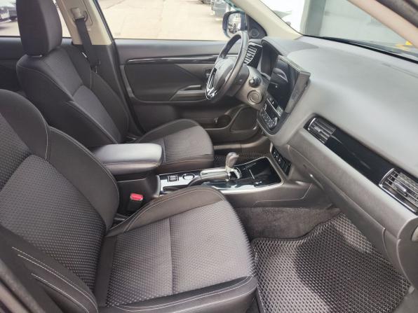 Mitsubishi Outlander III Рестайлинг 3 с пробегом 2019 года, цена 1 989 000 рублей, 115475 км, внедорожник, Автокод Объявления