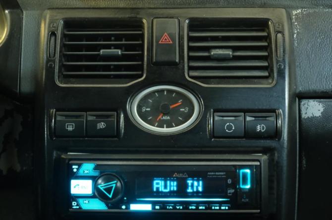 Lada (ВАЗ) Priora I с пробегом 2010 года, цена 349 000 рублей, 209000 км, хэтчбек, Автокод Объявления