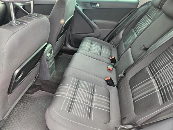 Volkswagen Tiguan I Рестайлинг с пробегом 2015 года, цена 1 456 000 рублей, 59000 км, внедорожник, Автокод Объявления