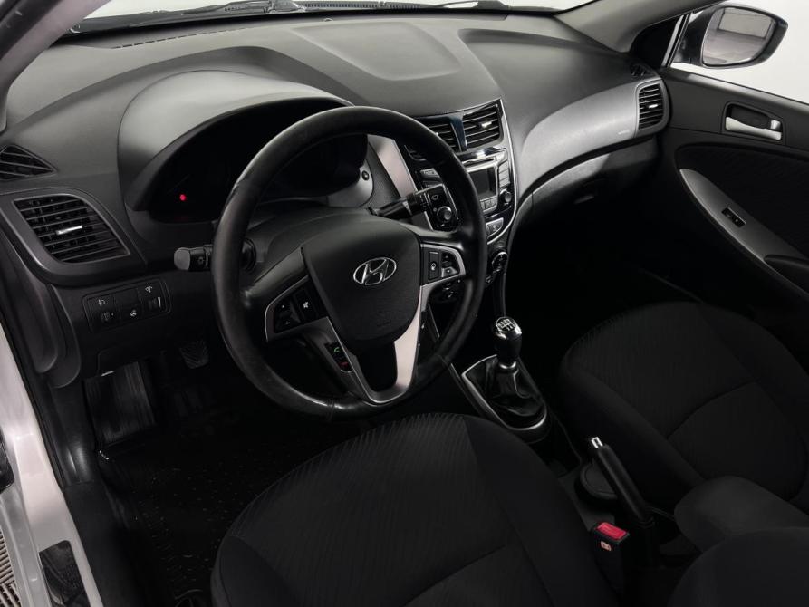 Hyundai Solaris I Рестайлинг Ростов-на-Дону  - изображение 11
