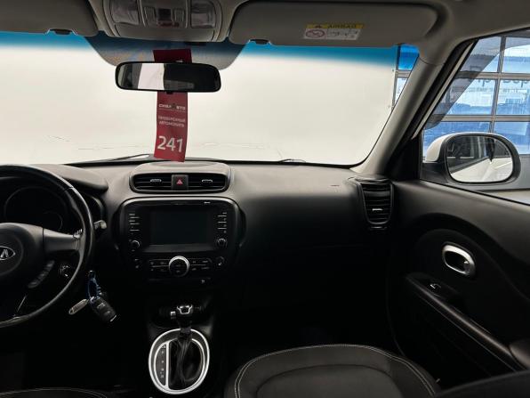 Kia Soul II Рестайлинг с пробегом 2018 года, цена 1 916 000 рублей, 59762 км, хэтчбек, Автокод Объявления