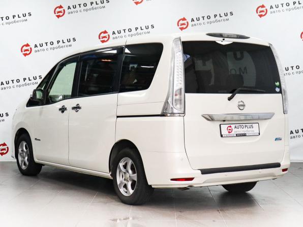 Nissan Serena V (C27) с пробегом 2016 года, цена 1 569 000 рублей, 134344 км, минивэн, Автокод Объявления