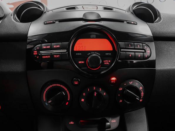 Mazda 2 II Рестайлинг (DE2) с пробегом 2012 года, цена 729 000 рублей, 144820 км, хэтчбек, Автокод Объявления
