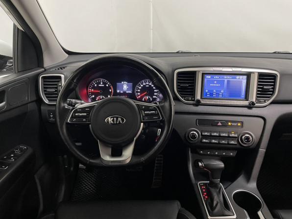 Kia Sportage IV Рестайлинг с пробегом 2018 года, цена 2 300 000 рублей, 130757 км, внедорожник, Автокод Объявления