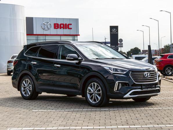 Hyundai Santa Fe III Рестайлинг с пробегом 2018 года, цена 2 055 000 рублей, 99000 км, внедорожник, Автокод Объявления
